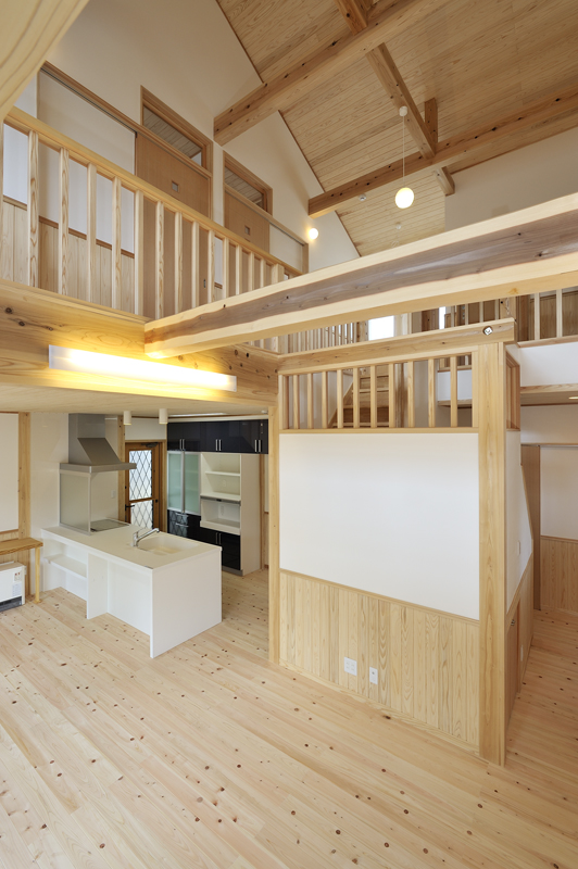 長期優良住宅の先導的モデルと群馬県産材、太陽光発電の補助金