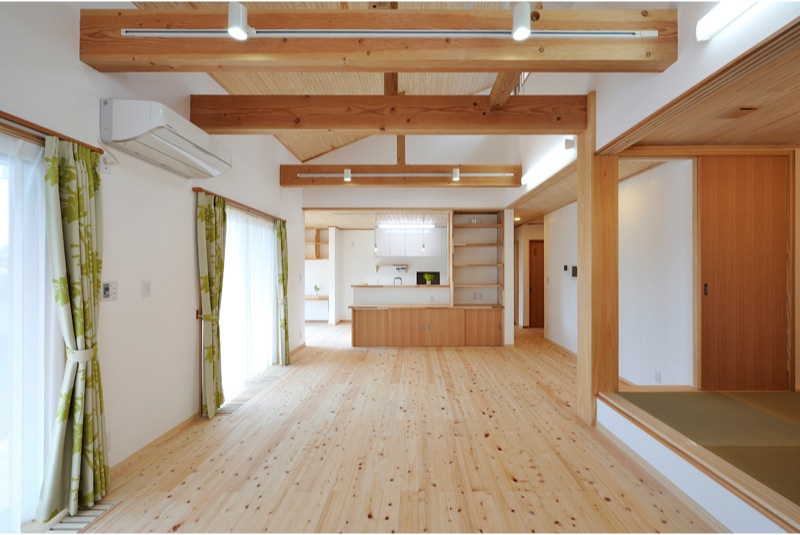 240ミリ！檜の大黒柱の平屋