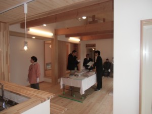 平屋の完成内覧会を行ないました。