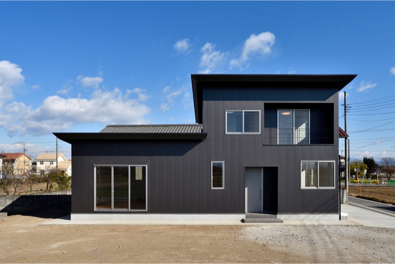 ガルバリウム張りのQ-1住宅