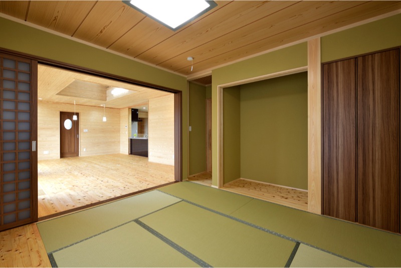 新保町の山小屋風Q-1住宅